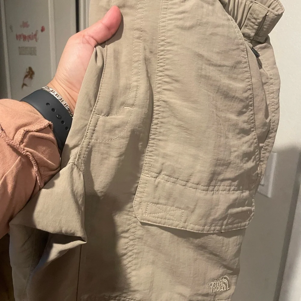 The North Face Men's Beige Cargo Pants Size‎ Small